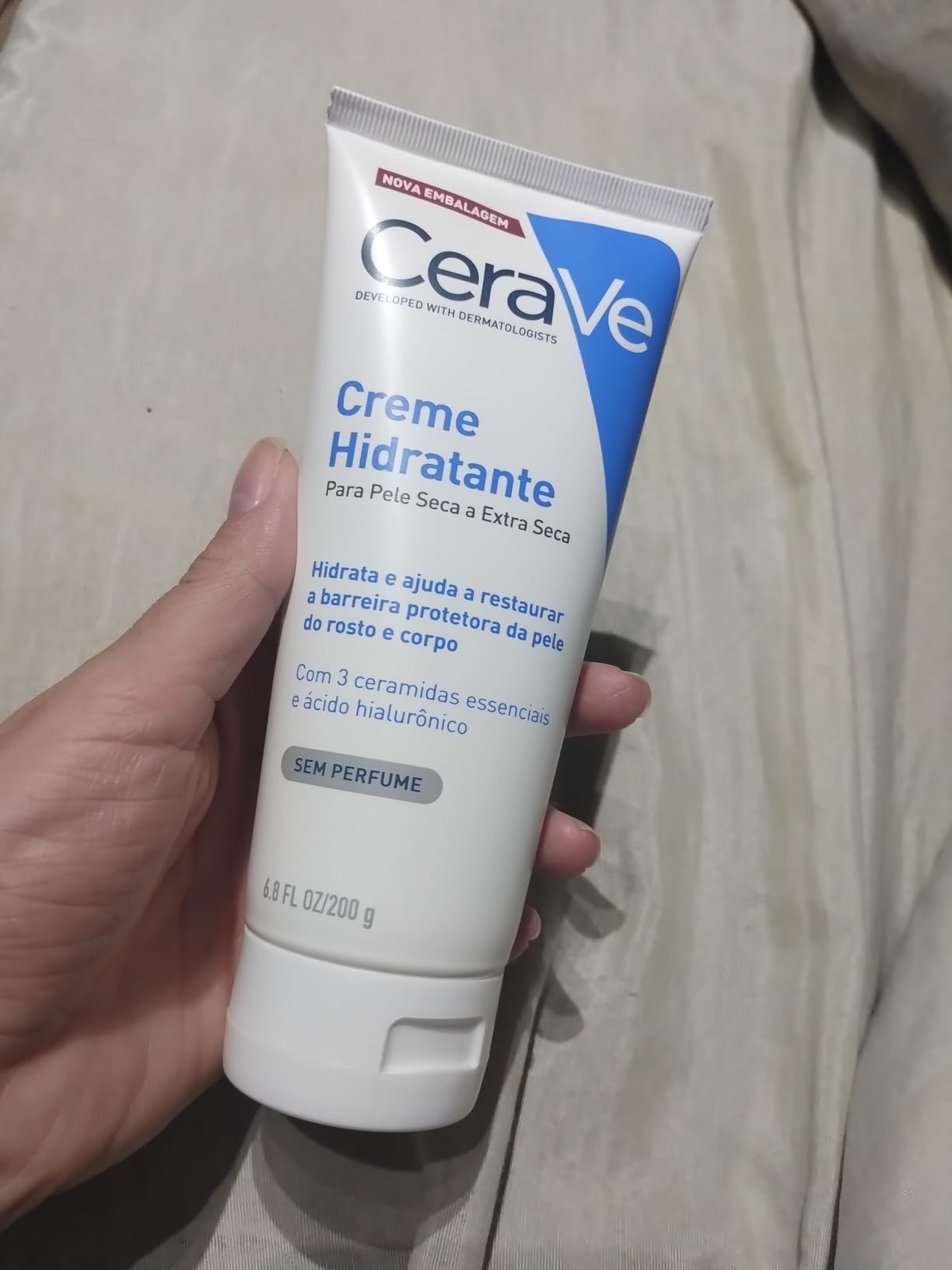 CeraVe Creme Hidratante com Ácido Hialurônico - Imagem do produto que o cliente comprou 1